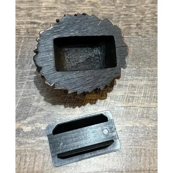 Official Geocache Container Secret Brown Pinecone Outdoor Trail Resin - Picture 4 of 4